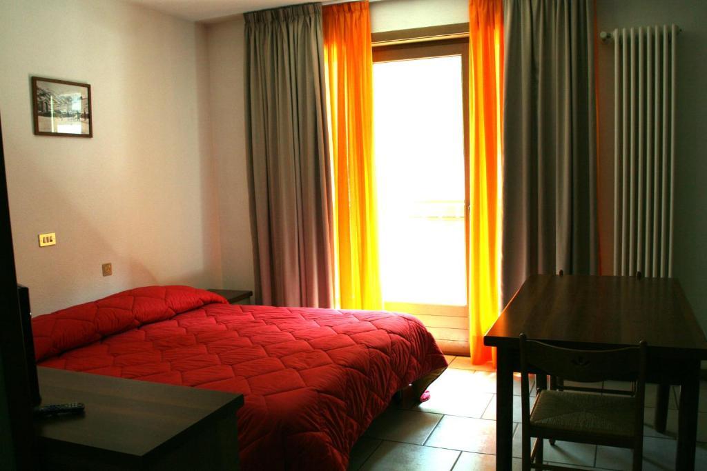 Residence Elga Valdisotto Bilik gambar