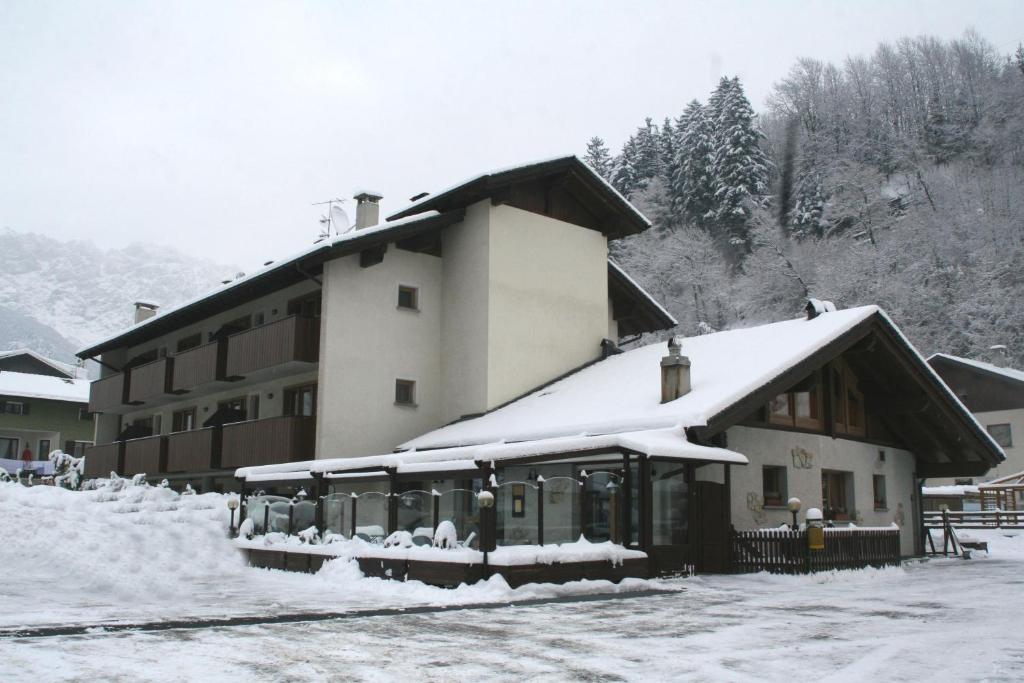 Residence Elga Valdisotto Luaran gambar